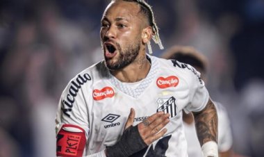 Neymar pode deixar o Santos para jogar na Europa, diz jornal